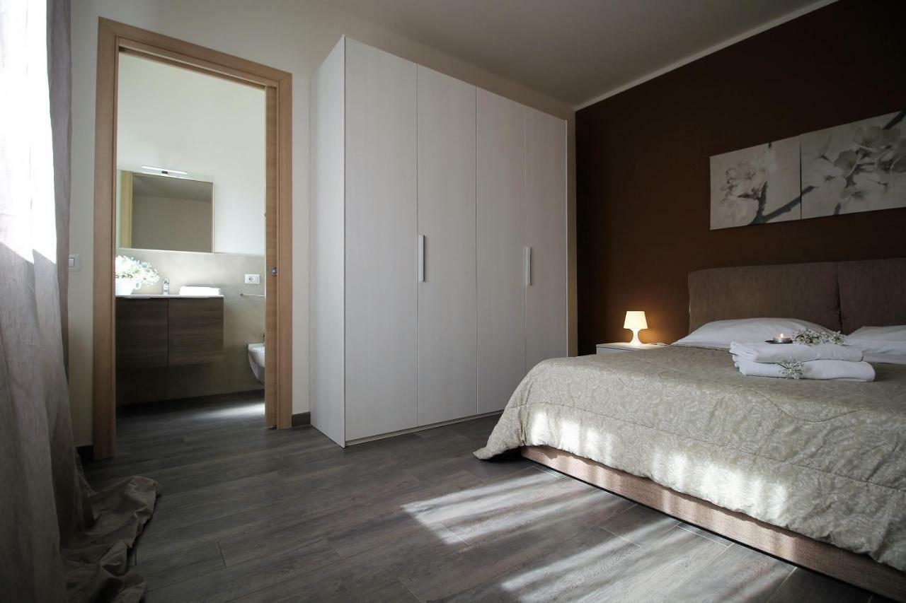 Residence Felice Челе Лигуре Екстериор снимка