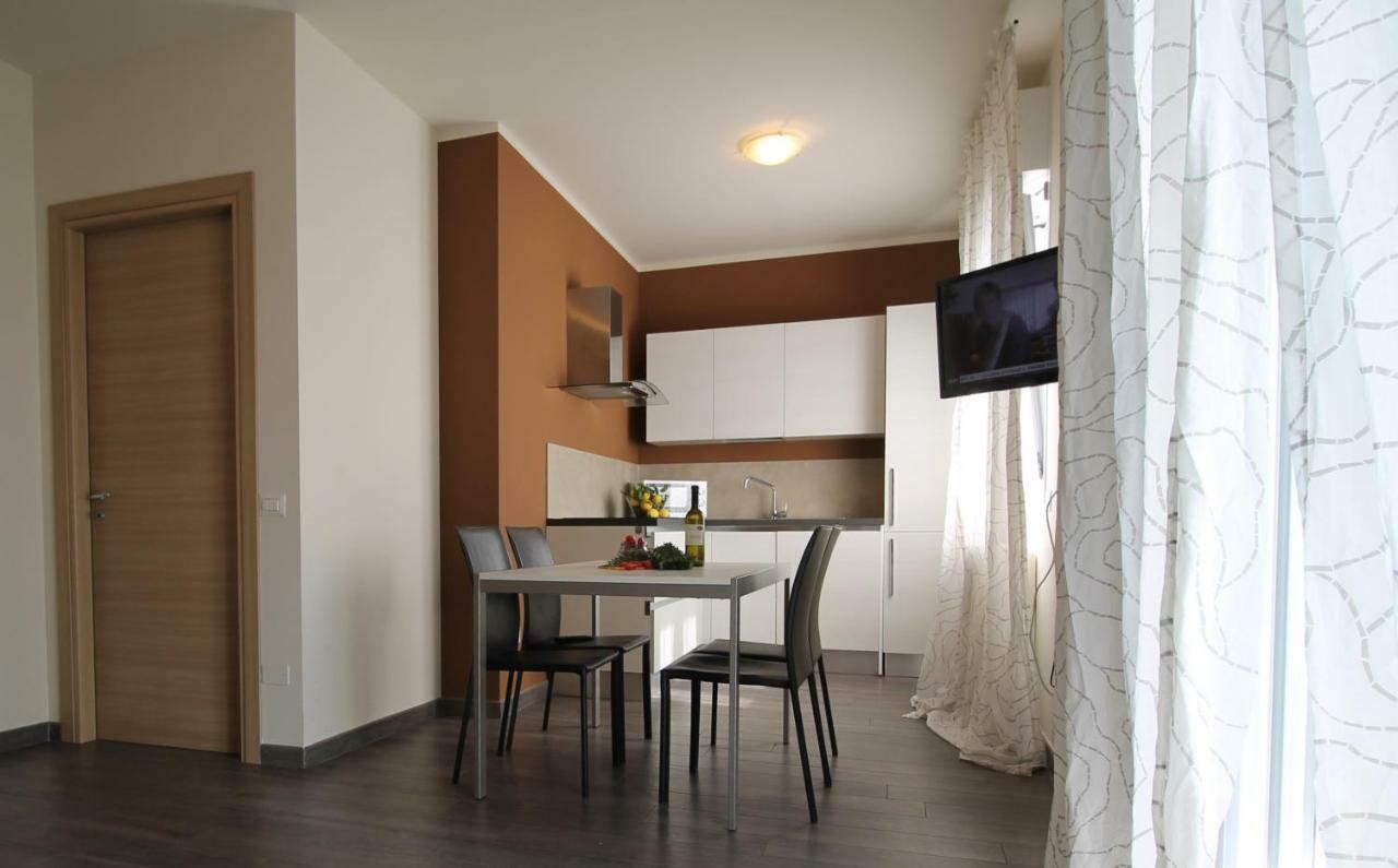 Residence Felice Челе Лигуре Екстериор снимка