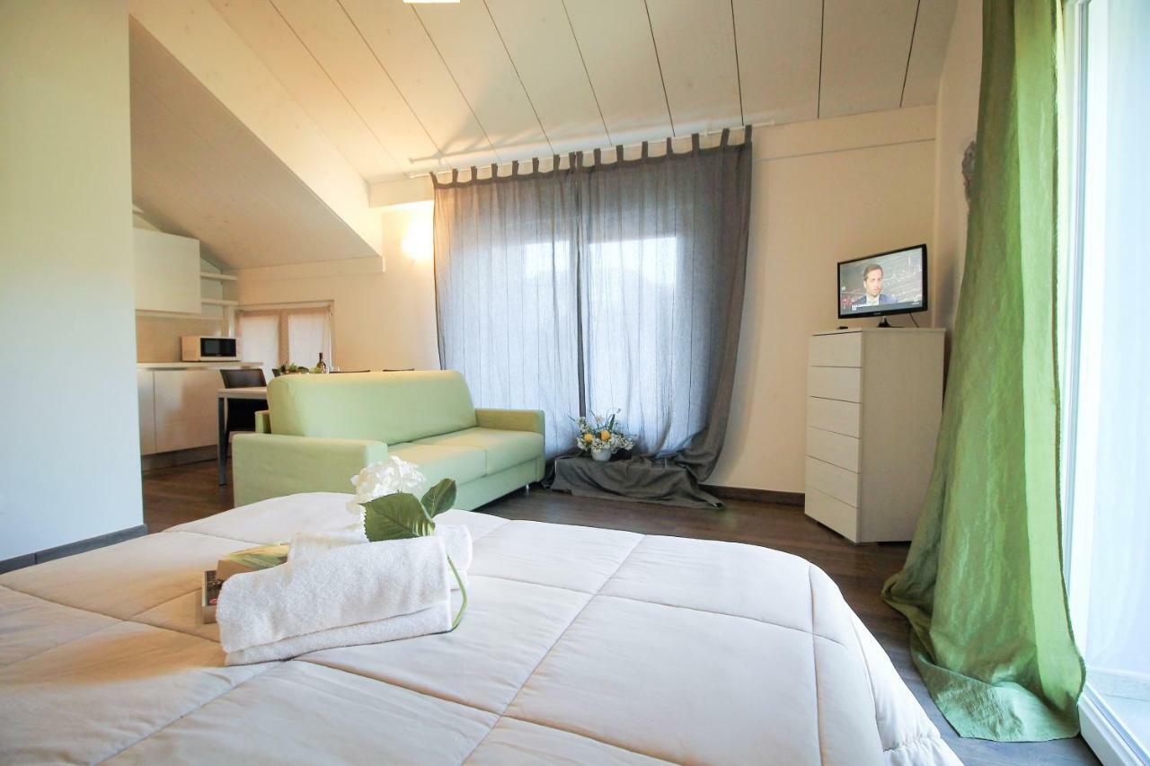 Residence Felice Челе Лигуре Екстериор снимка