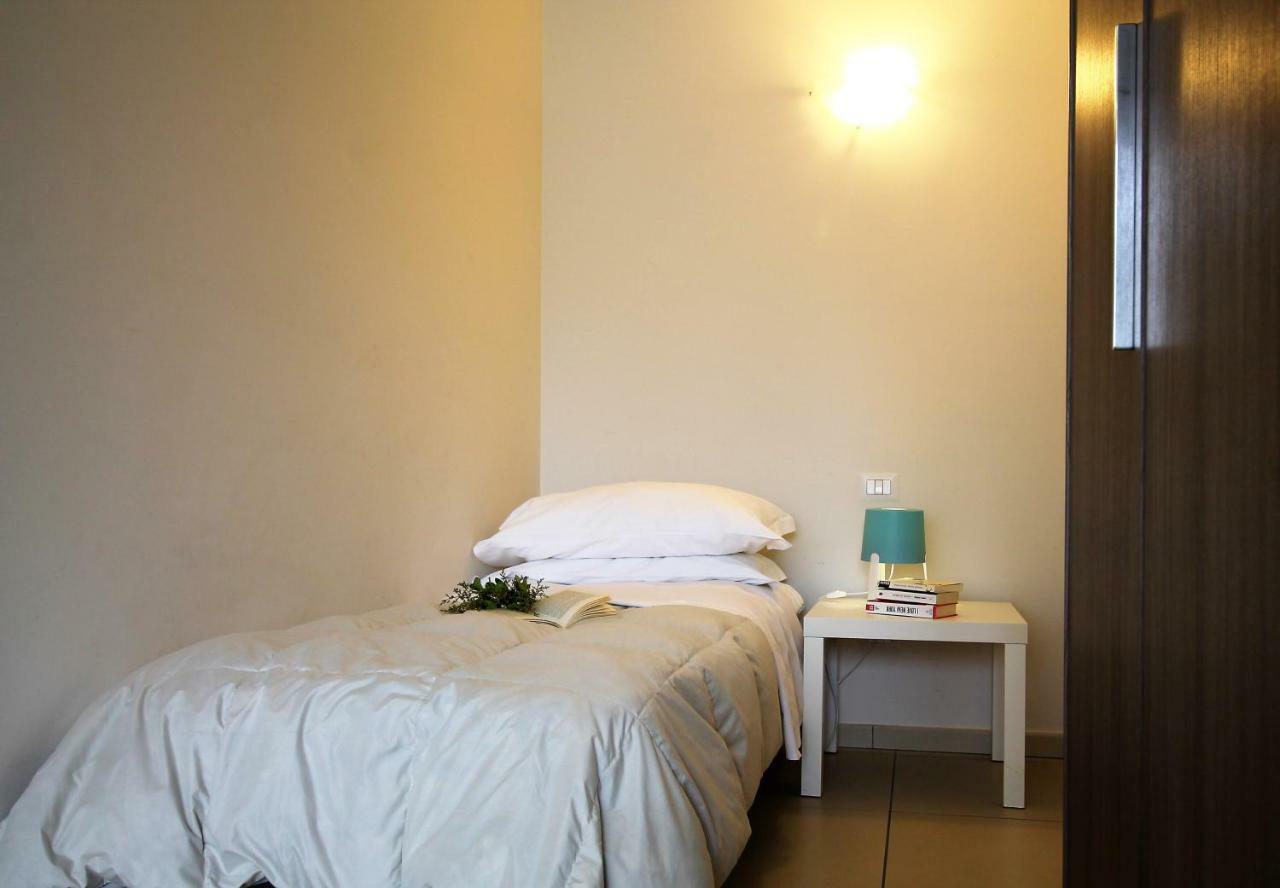Residence Felice Челе Лигуре Екстериор снимка